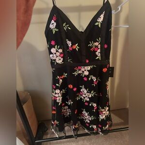 Lulus embroidered floral dress